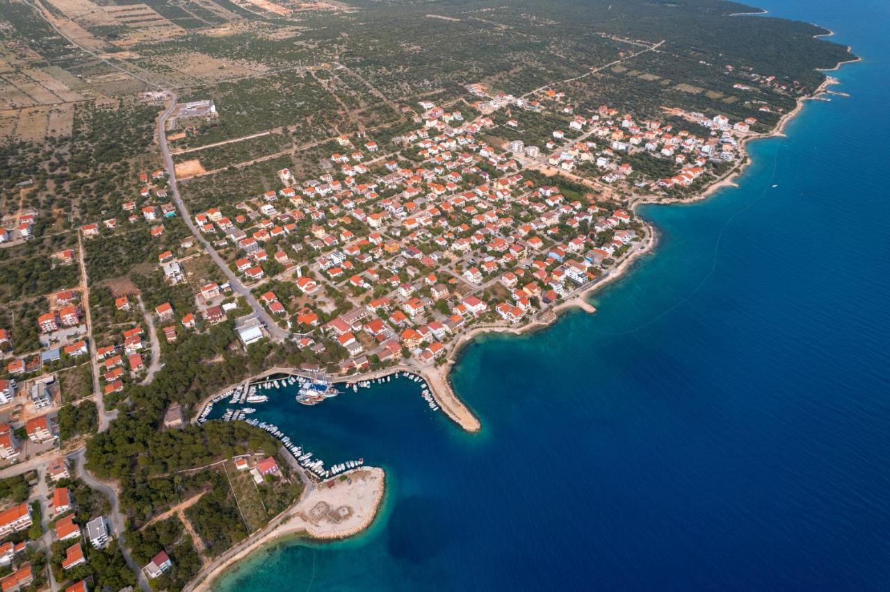 Apartments By The Sea Mandre, Pag - 4093 Kolan Zewnętrze zdjęcie