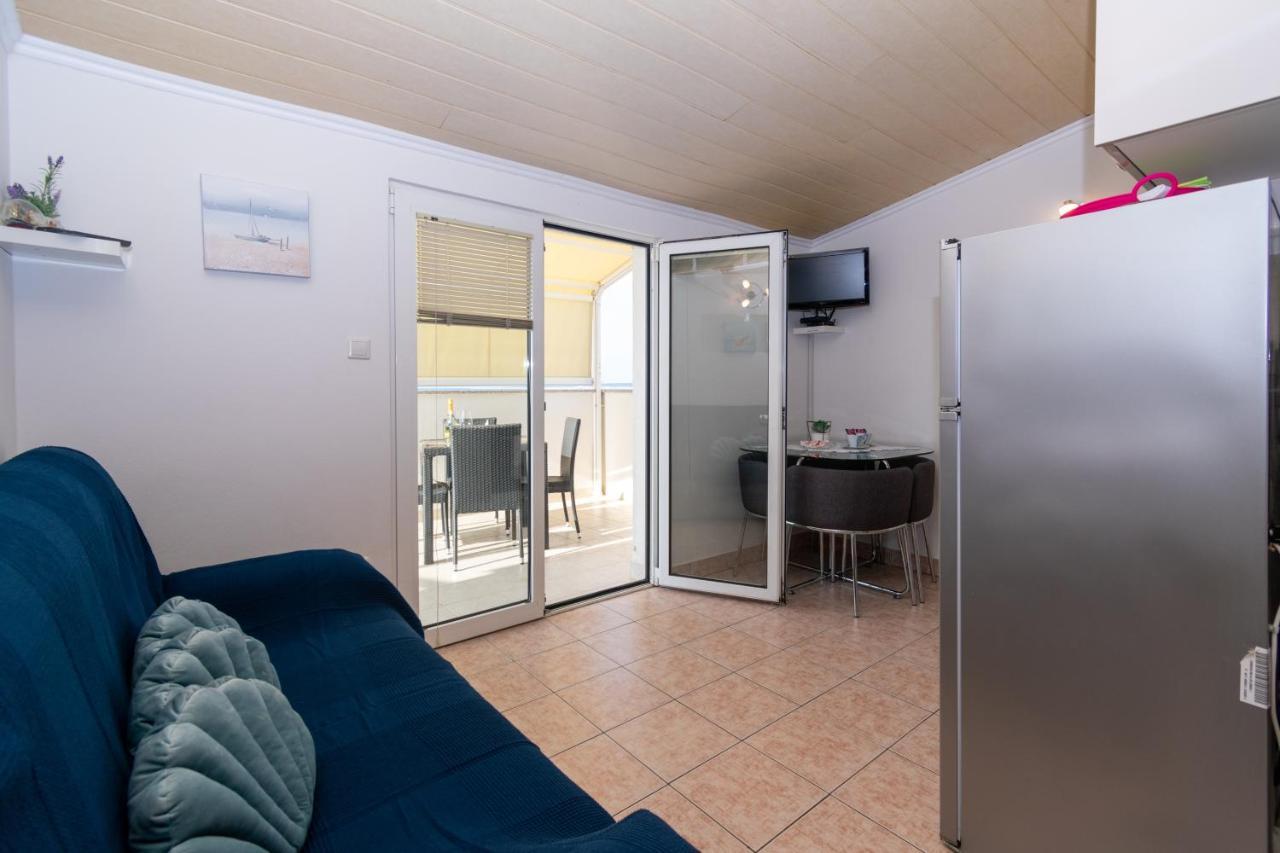 Apartments By The Sea Mandre, Pag - 4093 Kolan Zewnętrze zdjęcie