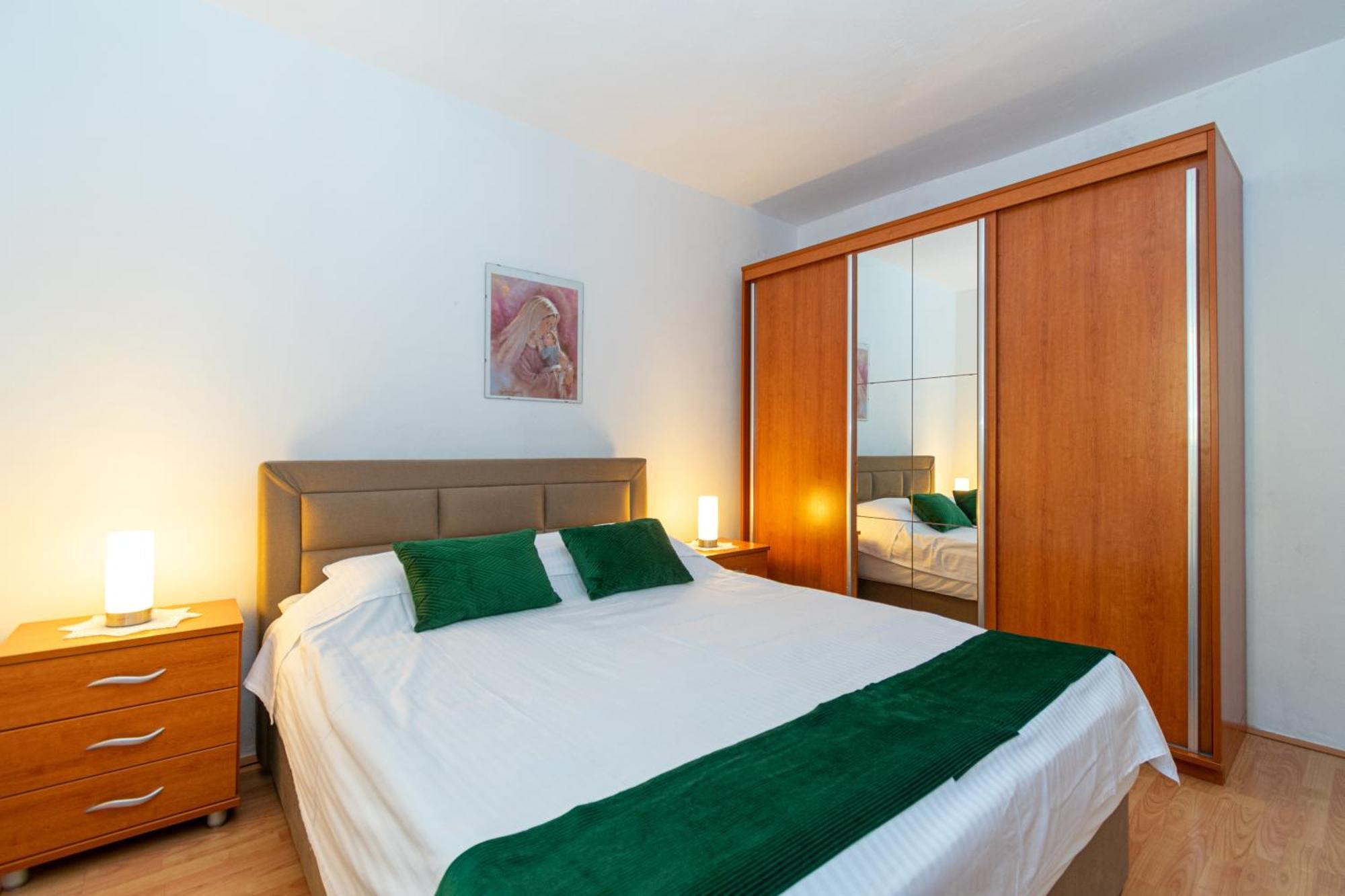 Apartments By The Sea Mandre, Pag - 4093 Kolan Pokój zdjęcie